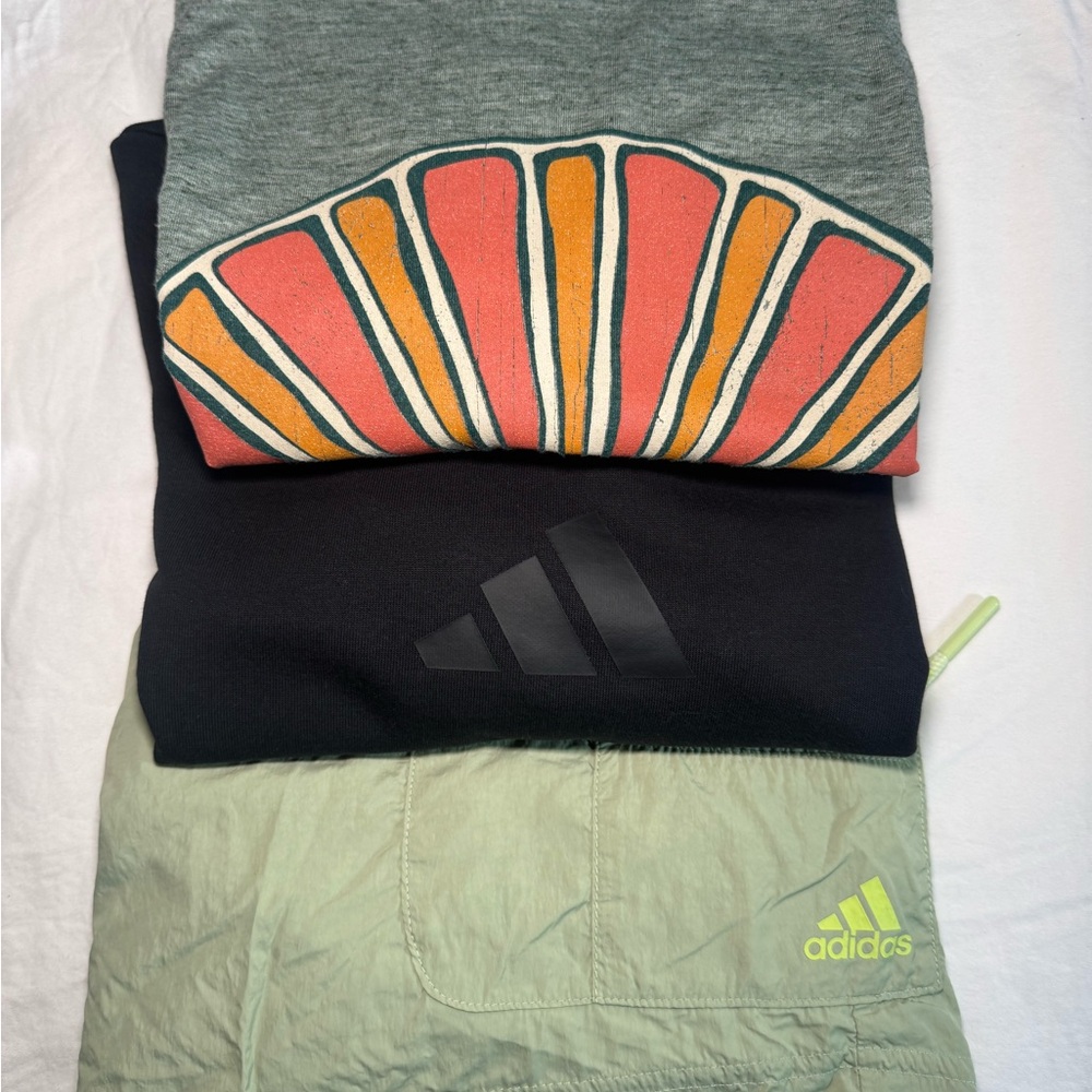 adidas / LEAGUE 91 / hiking shorts wiht 2 shirts small